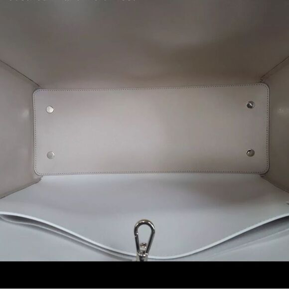 Kate Spade -NEW IN BOX-NewYork KNOTT Lrg.LEATHER TOTE in Pecan Beige. NWT. Wow! - Picture 8 of 12